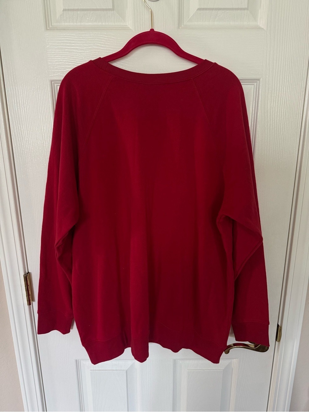 NWT Torrid Jolly Mama Classic Fit Cozy Fleece Sweatshirt Jester Red Size 2X 18-2 - Picture 6 of 16